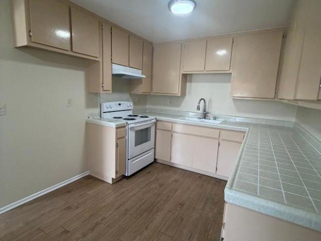 2 bedroom, Buena Park CA 90621 103293634