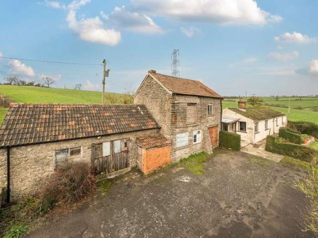 2 Bedroom Bungalow