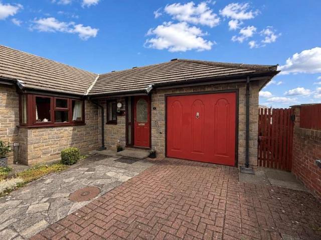 2 Bedroom Bungalow