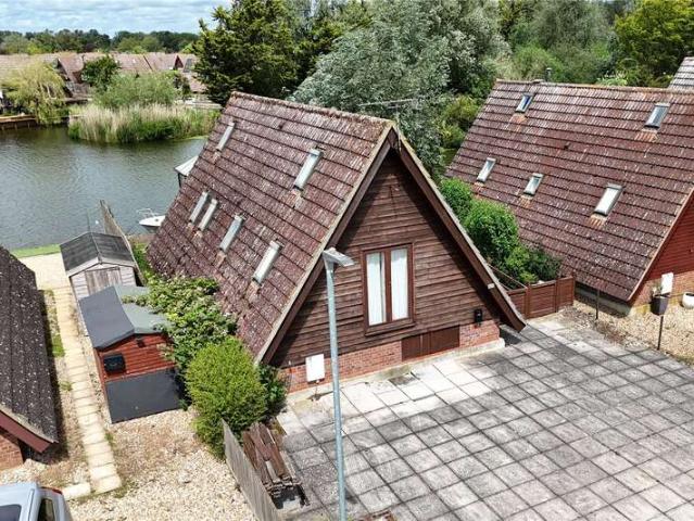 2 Bedroom Bungalow