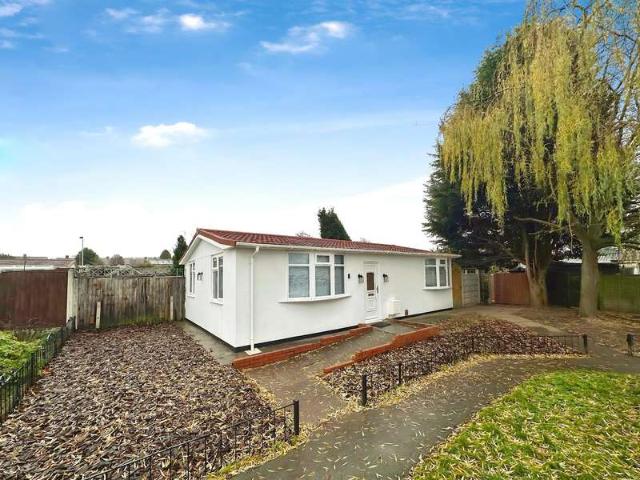 2 Bedroom Bungalow