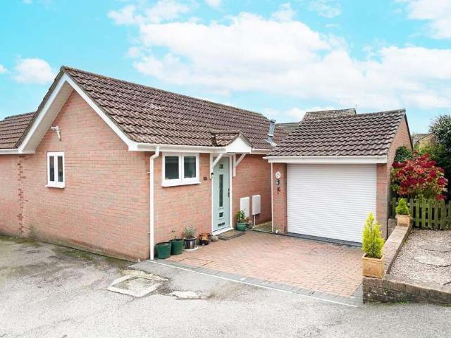 2 Bedroom Bungalow
