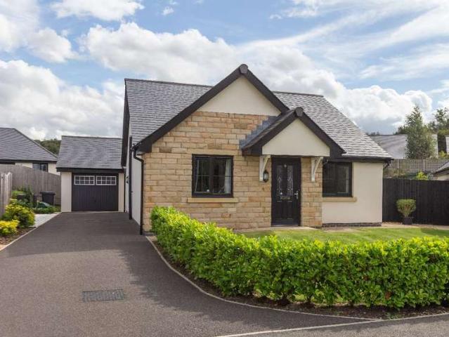 2 Bedroom Bungalow