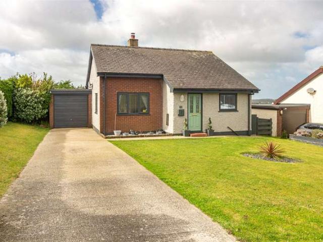 2 Bedroom Bungalow