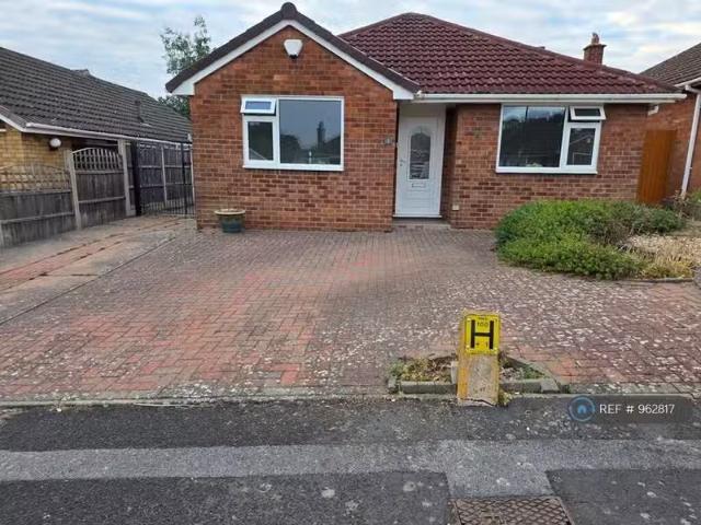 2 bedroom bungalow for rent in Harewell Drive, Sutton Coldfiel.