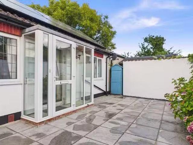 2 bedroom bungalow for rent in The Old Post Office, Fordhay Te.