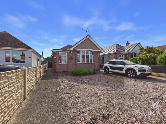 2 bedroom bungalow for sale