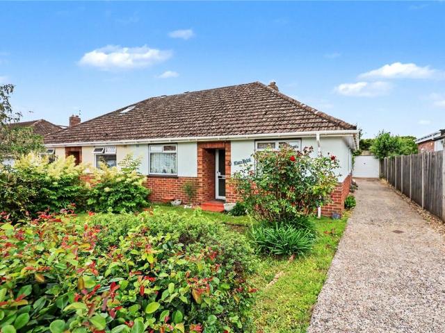2 bedroom bungalow for sale