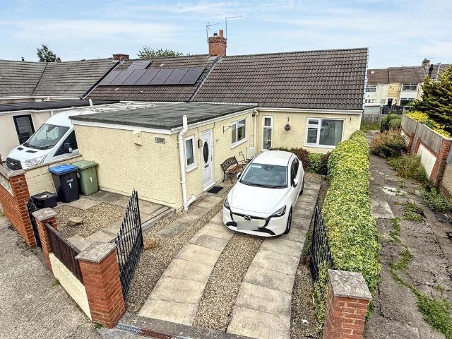 2 bedroom bungalow for sale