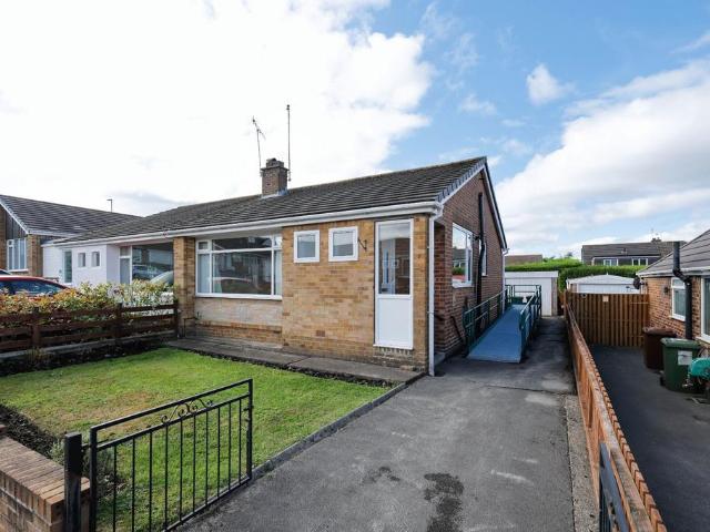 2 bedroom bungalow for sale