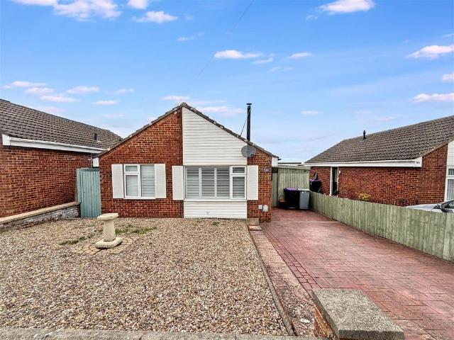 2 bedroom bungalow for sale