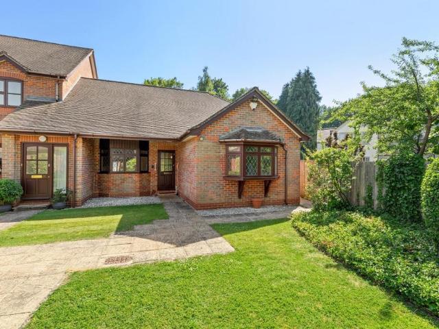 2 bedroom bungalow for sale