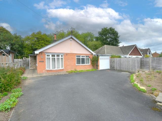 2 bedroom bungalow for sale