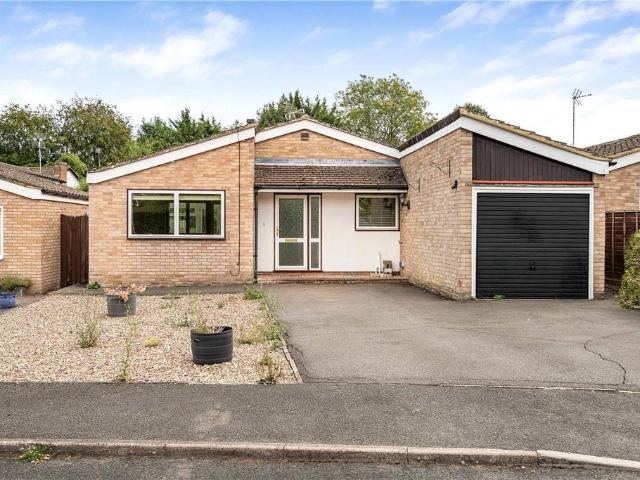 2 bedroom bungalow for sale