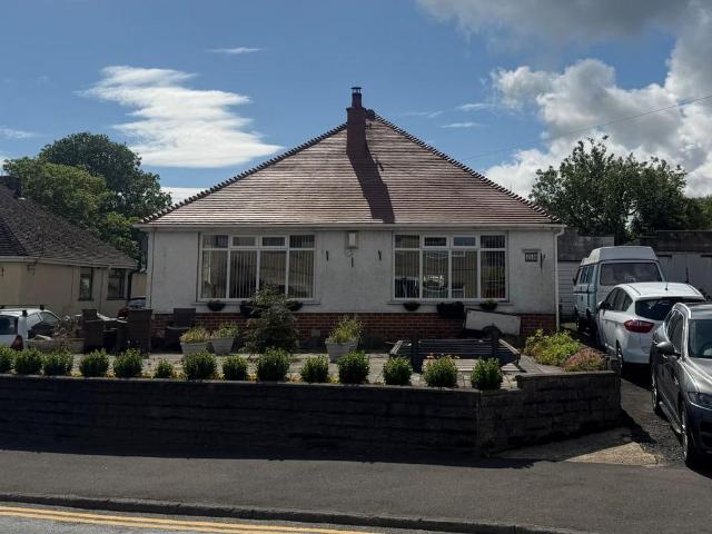 2 bedroom bungalow for sale