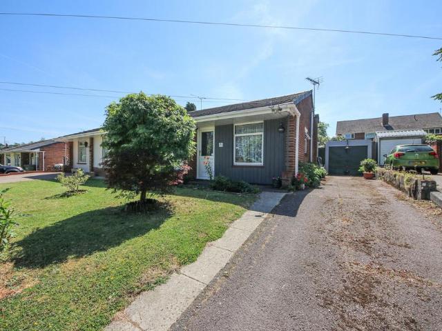 2 bedroom bungalow for sale