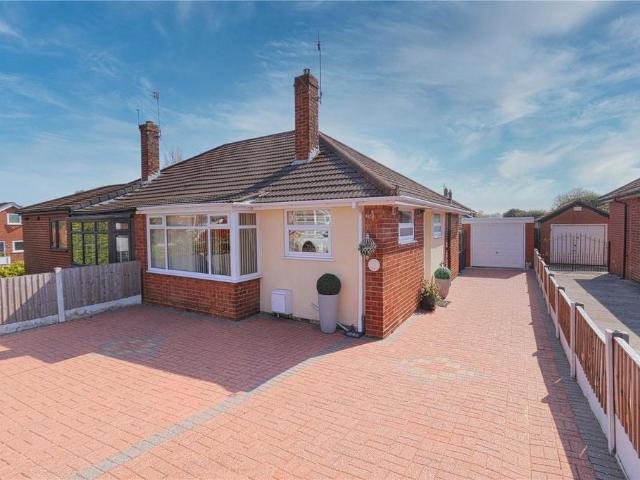 2 bedroom bungalow for sale