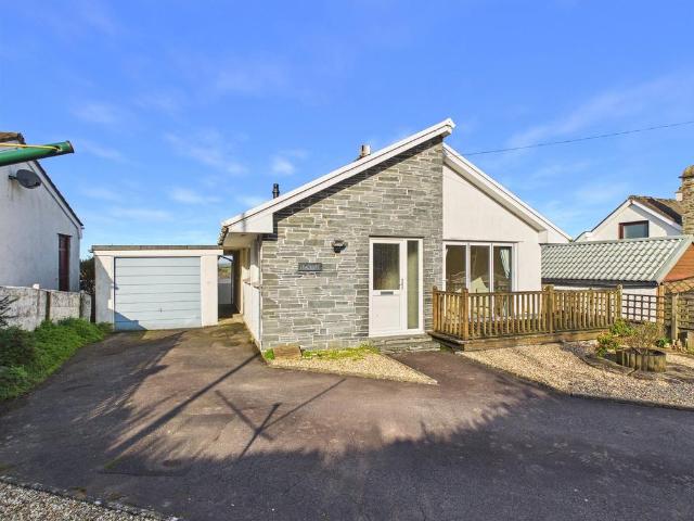 2 bedroom bungalow for sale