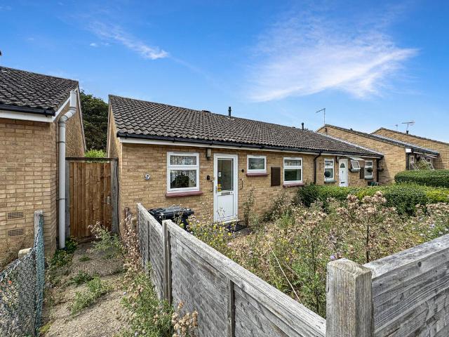 2 bedroom bungalow for sale