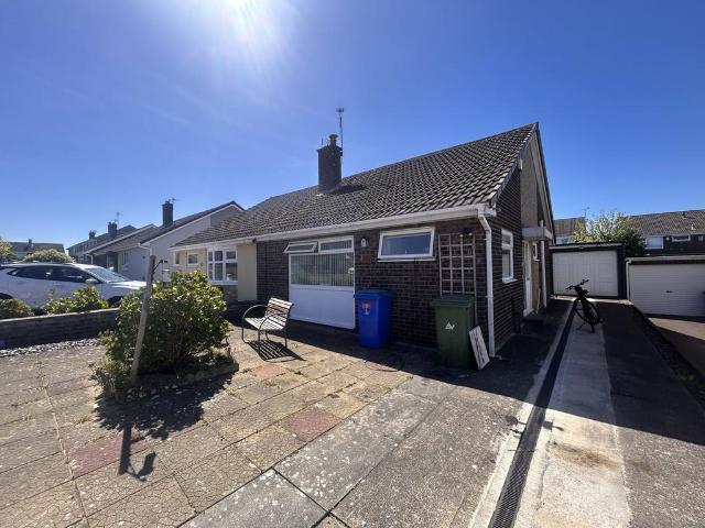 2 bedroom bungalow for sale
