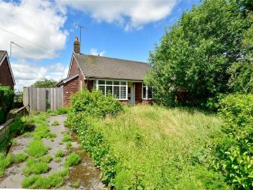 2 bedroom bungalow for sale
