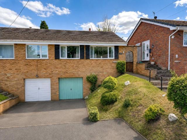 2 bedroom bungalow for sale