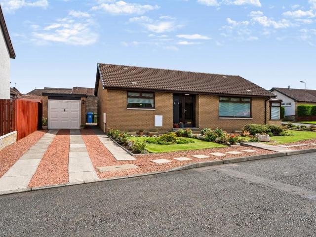 2 bedroom bungalow for sale