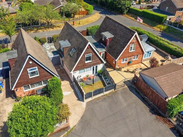 2 bedroom bungalow for sale