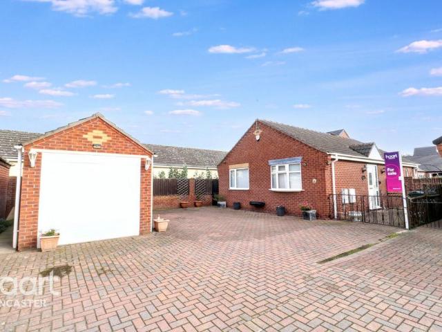 2 bedroom bungalow for sale
