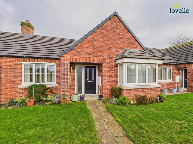 2 bedroom bungalow for sale