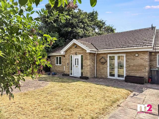 2 bedroom bungalow for sale