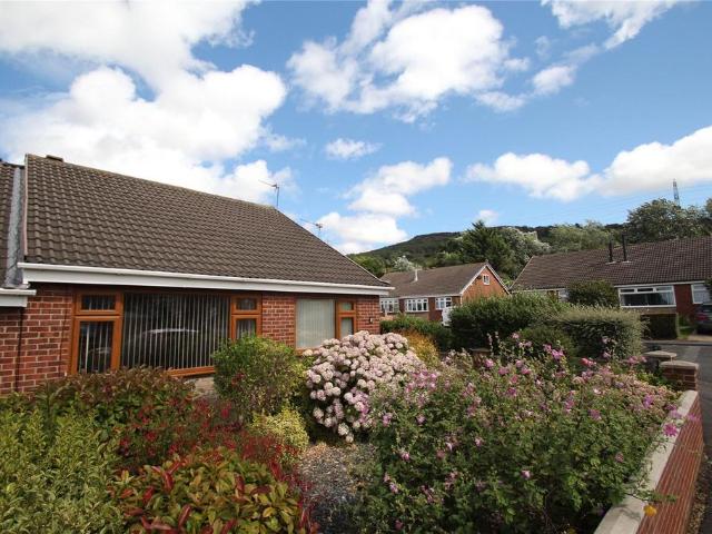 2 bedroom bungalow for sale
