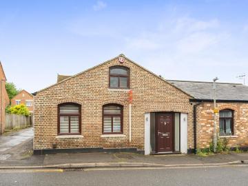 2 bedroom bungalow for sale