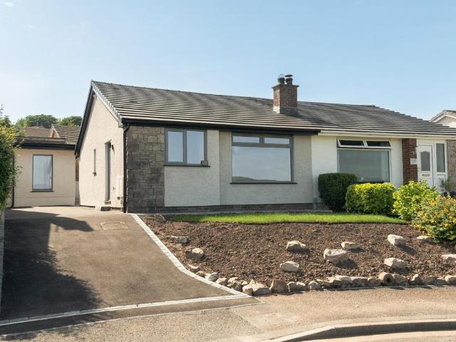 2 bedroom bungalow for sale