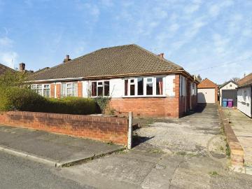 Bungalow for sale in Gateacre Liverpool - Garden