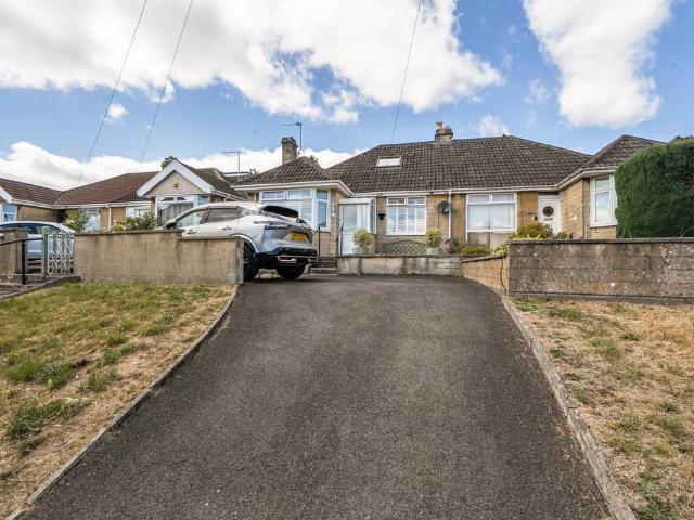 2 bedroom bungalow for sale