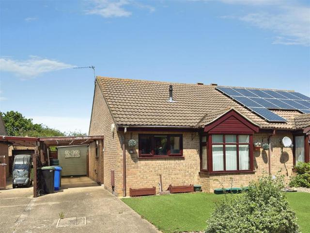 2 bedroom bungalow for sale