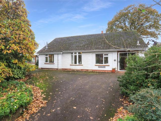 2 bedroom bungalow for sale