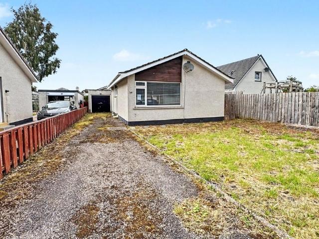 2 bedroom bungalow for sale