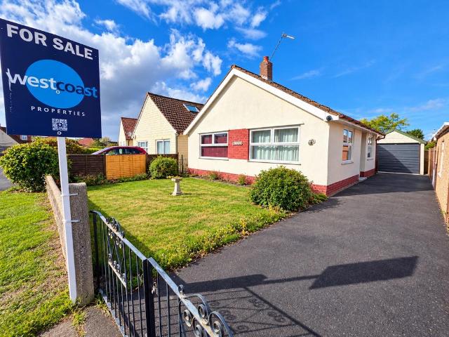 2 bedroom bungalow for sale