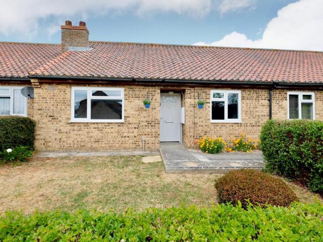 2 bedroom bungalow for sale