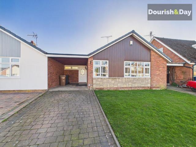 2 bedroom bungalow for sale