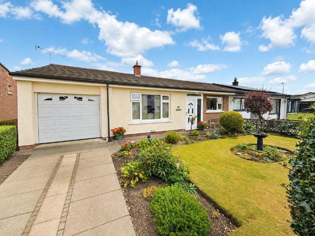 2 bedroom bungalow for sale
