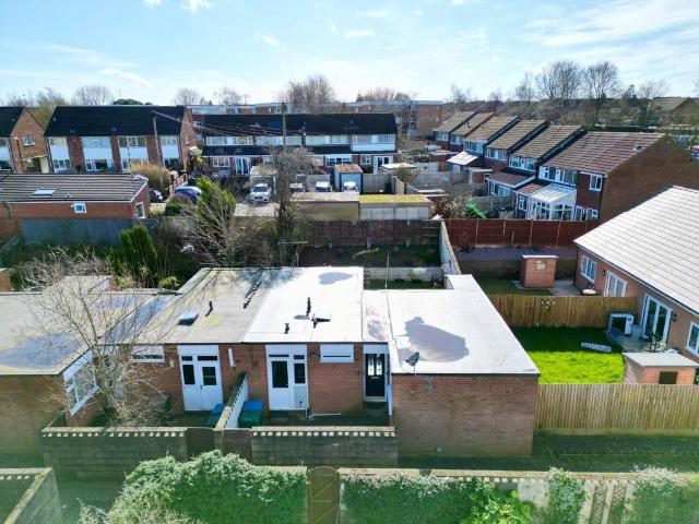 2 bedroom bungalow for sale