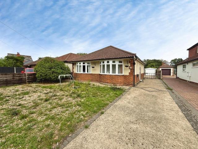 2 bedroom bungalow for sale