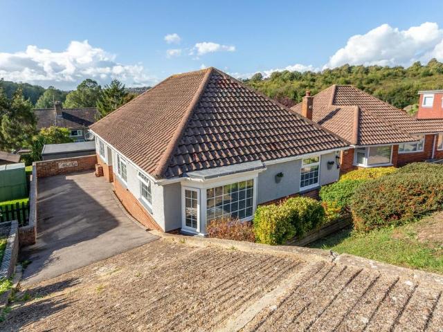 2 bedroom bungalow for sale