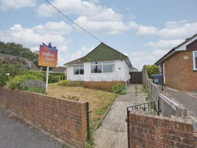 2 bedroom bungalow for sale
