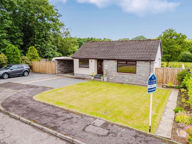 3 bedroom bungalow for sale