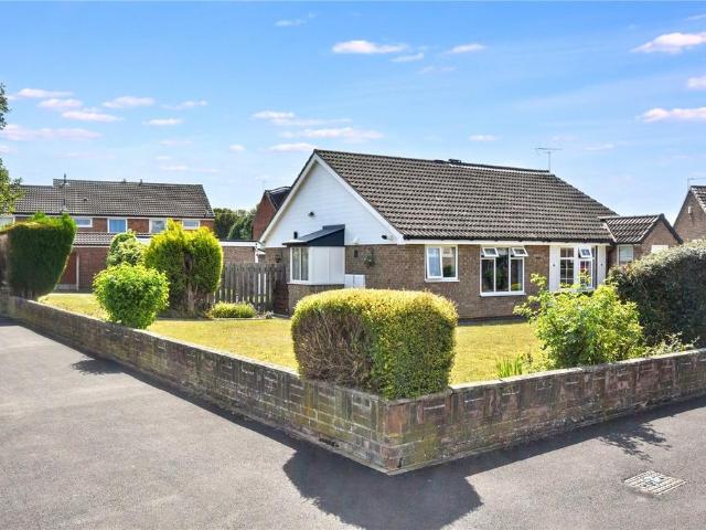 2 bedroom bungalow for sale