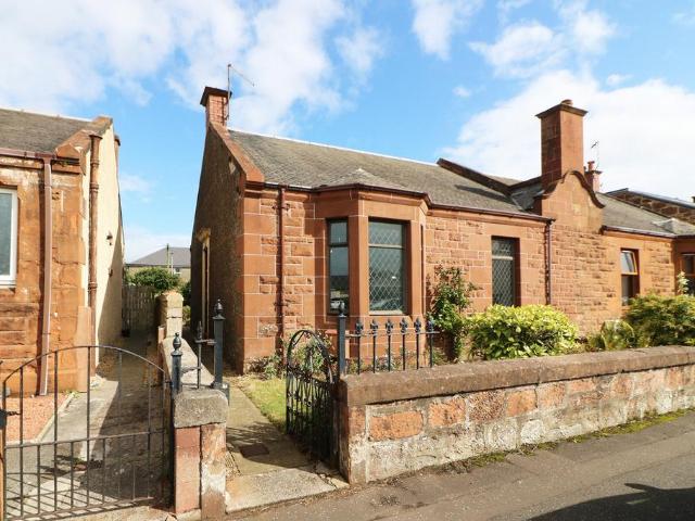 2 bedroom bungalow for sale